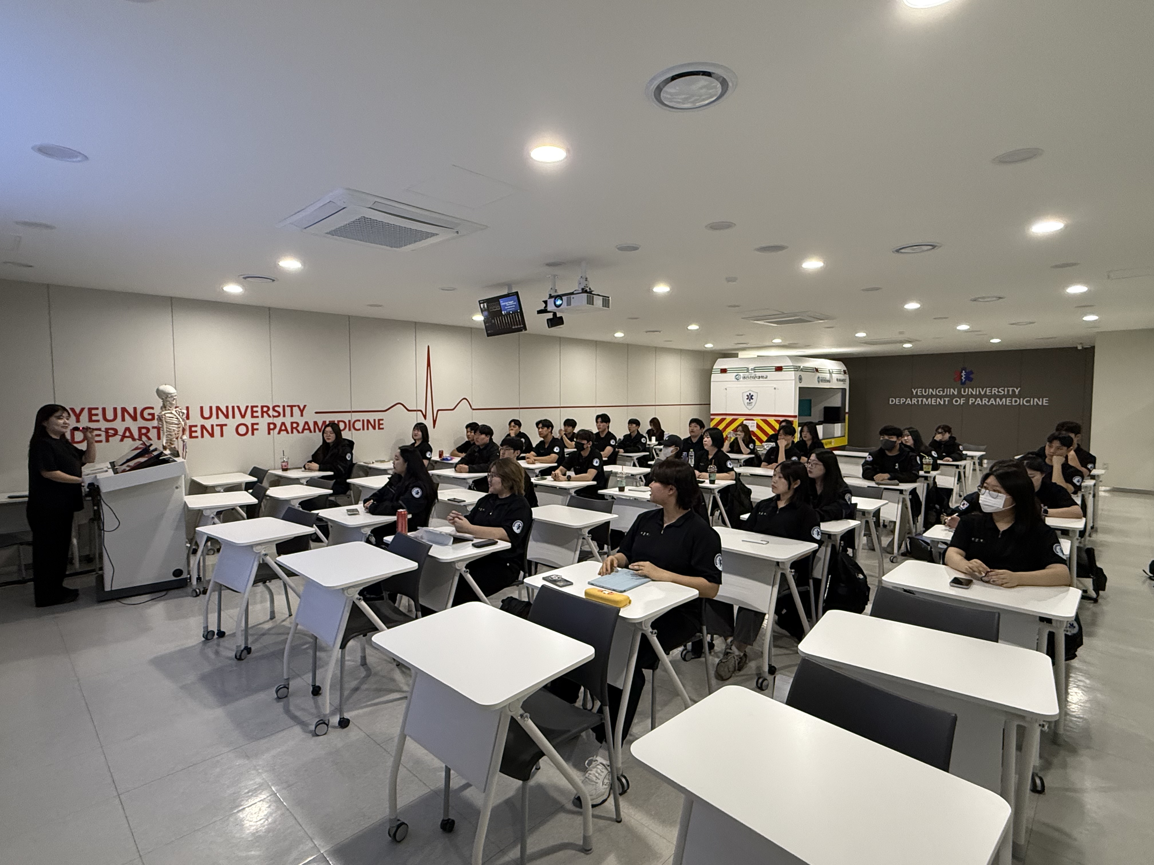 KakaoTalk_20260427_170129580_09.jpg